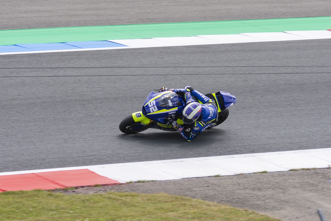 的年輕後防 的年輕後防